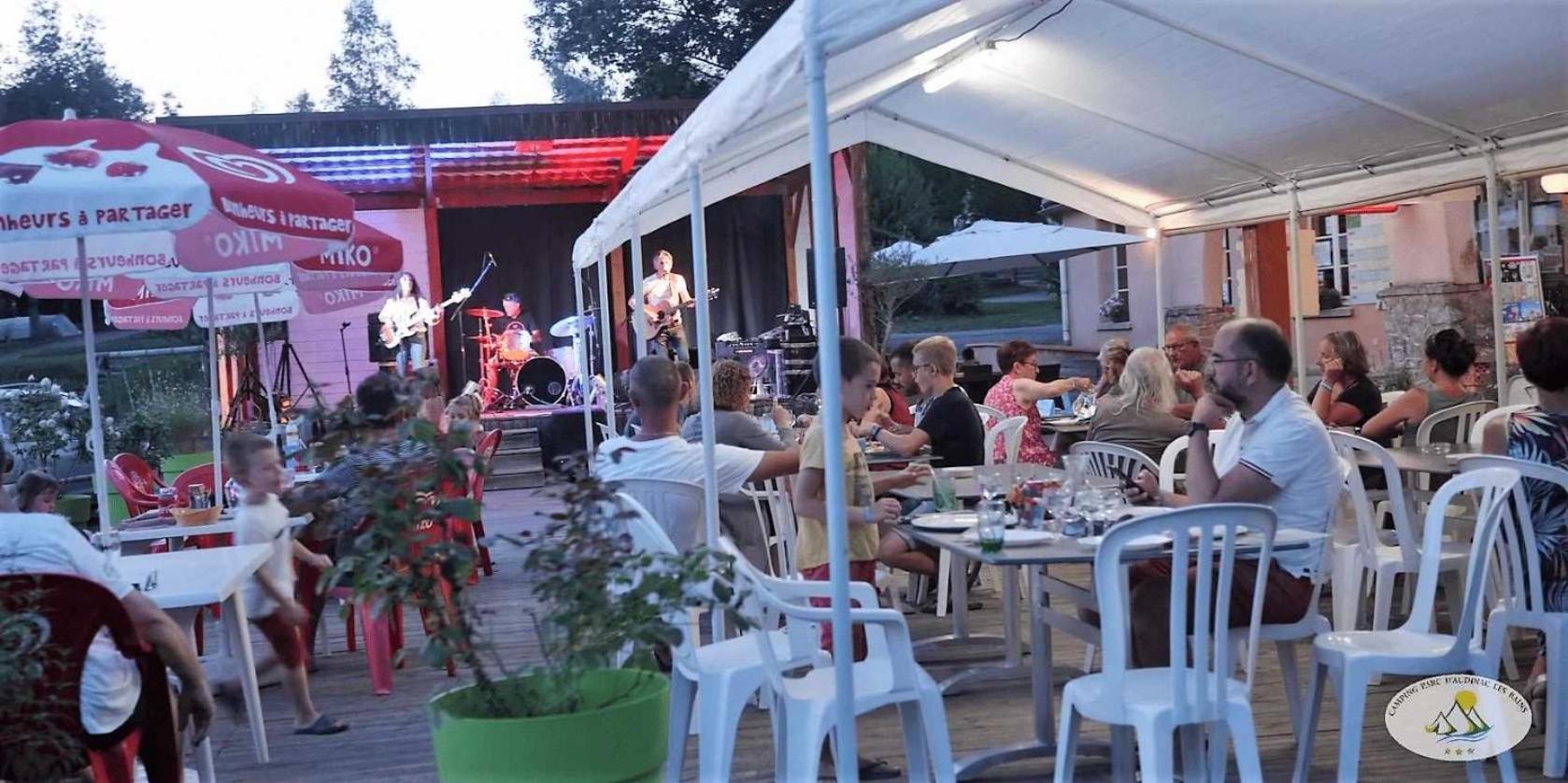 Camping - Piscine - Ccbaieb Montjoie-en-Couserans Ngoại thất bức ảnh