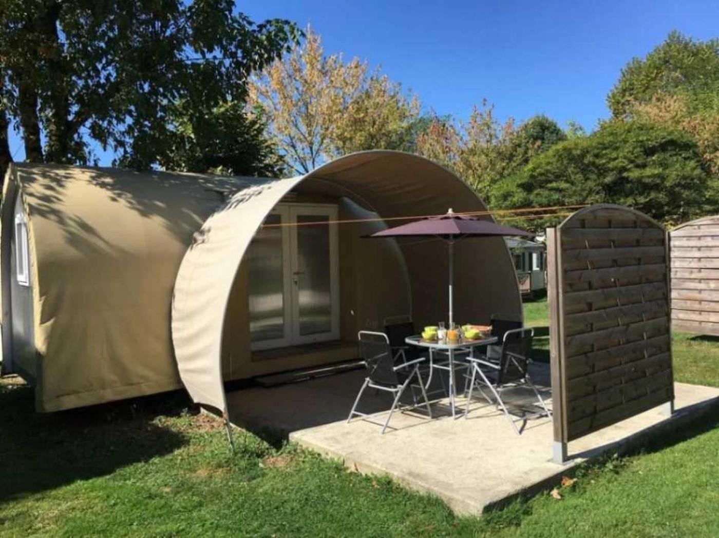 Camping - Piscine - Ccbaieb Montjoie-en-Couserans Ngoại thất bức ảnh