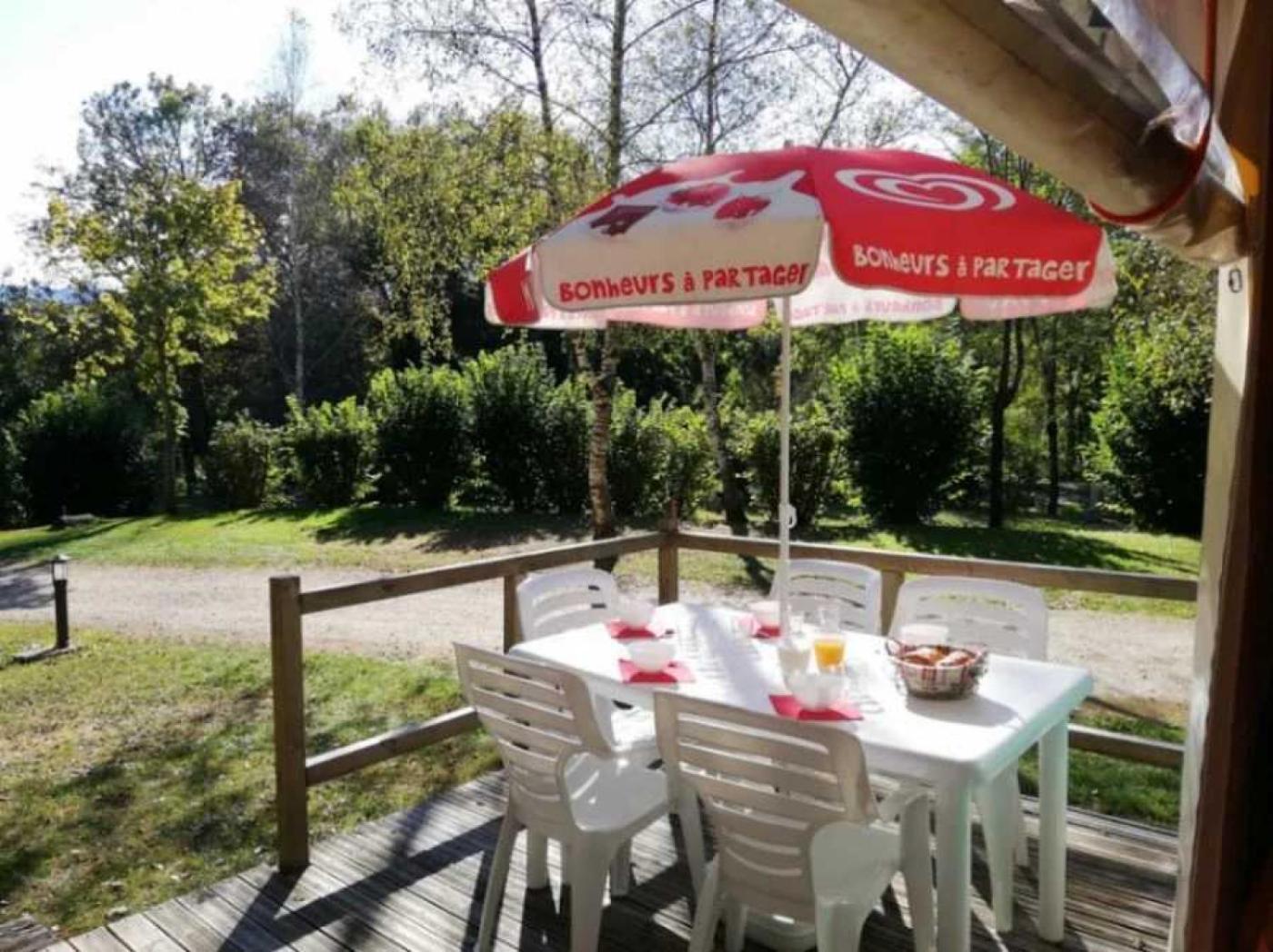 Camping - Piscine - Ccbaieb Montjoie-en-Couserans Ngoại thất bức ảnh